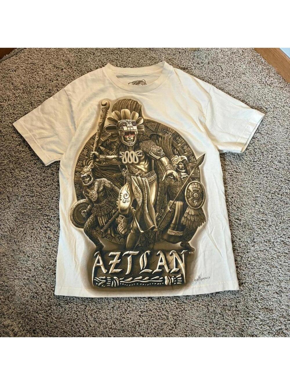 Men's White and Cream Tshirt